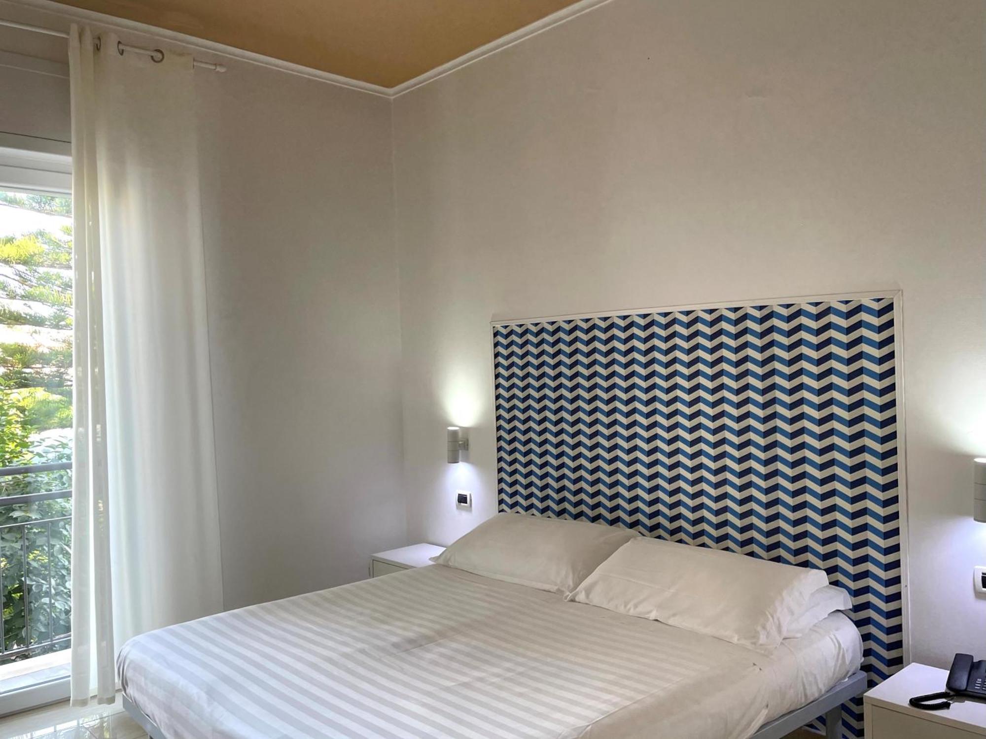 Aequa Hotel Vico Equense Kamer foto